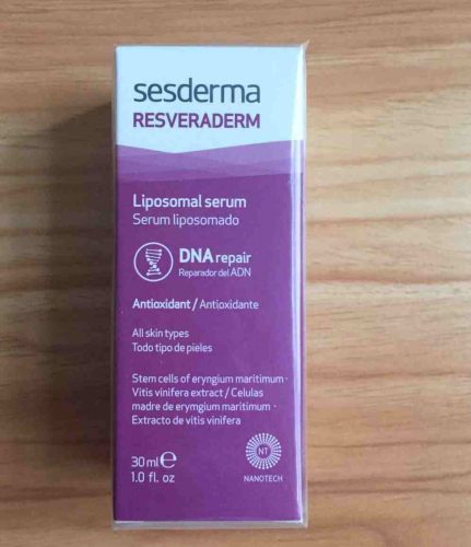 علاج سيسديرما Sesderma Resveraderm لعوامل الشيخوخة المبكرة photo review